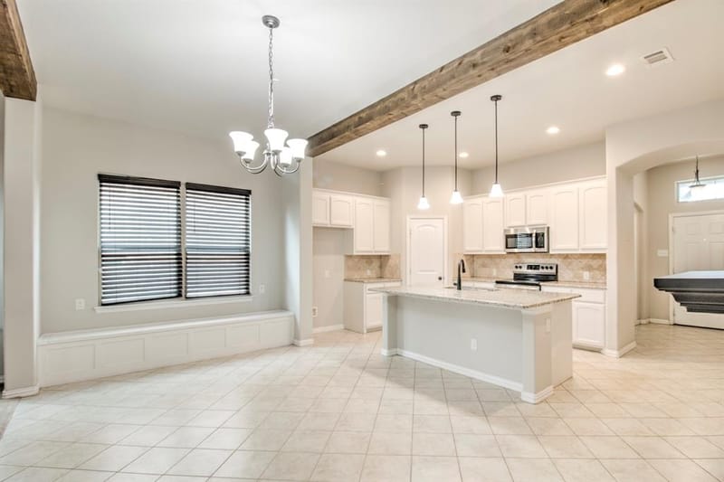 1809 SILVER OAKS, Gainesville TX 76240 - Photo 8