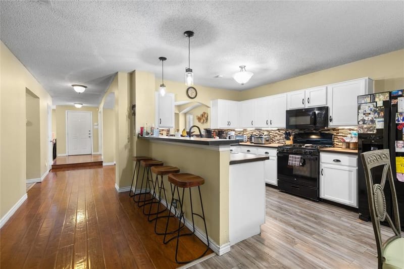 1409 Bregenz Lane, Lewisville TX 75067 - Photo 6