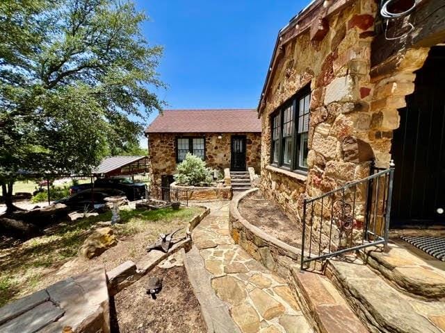 124 S 3rd Street, Jacksboro TX 76458 - Photo 3