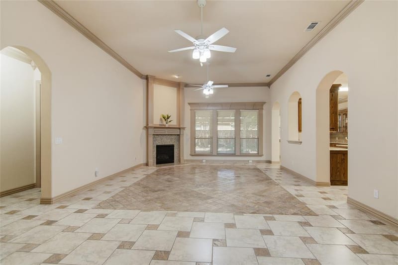 502 Lismore Drive, Mansfield TX 76063 - Photo 13