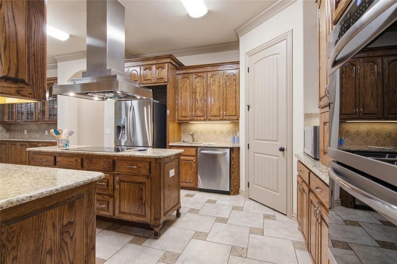 502 Lismore Drive, Mansfield TX 76063 - Photo 17