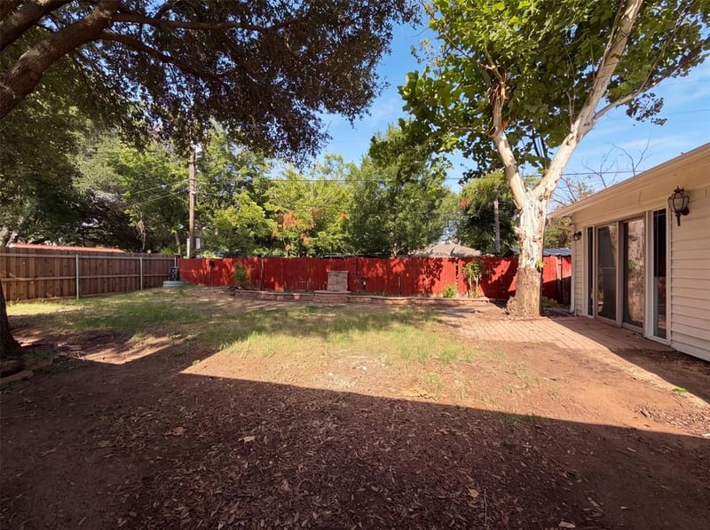 725 Ridgecrest Drive, Irving TX 75060 - Photo 23