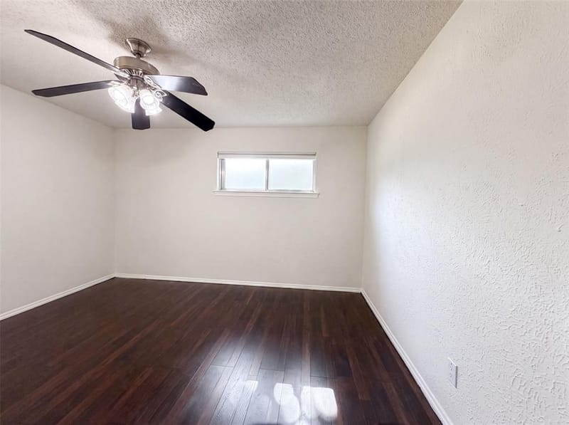 725 Ridgecrest Drive, Irving TX 75060 - Photo 20