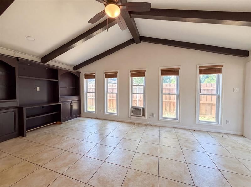 725 Ridgecrest Drive, Irving TX 75060 - Photo 9