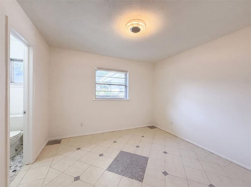 725 Ridgecrest Drive, Irving TX 75060 - Photo 14