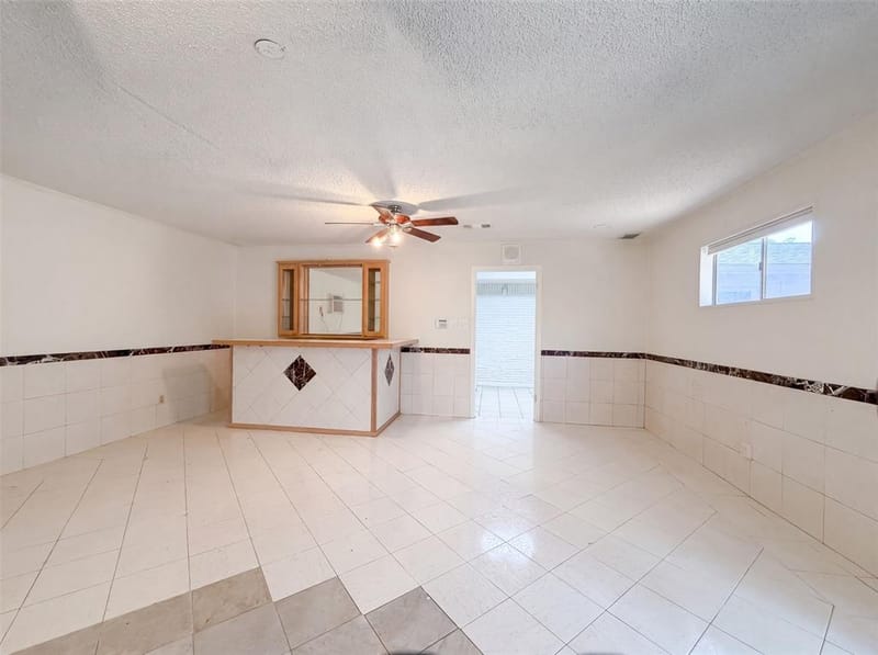 725 Ridgecrest Drive, Irving TX 75060 - Photo 11