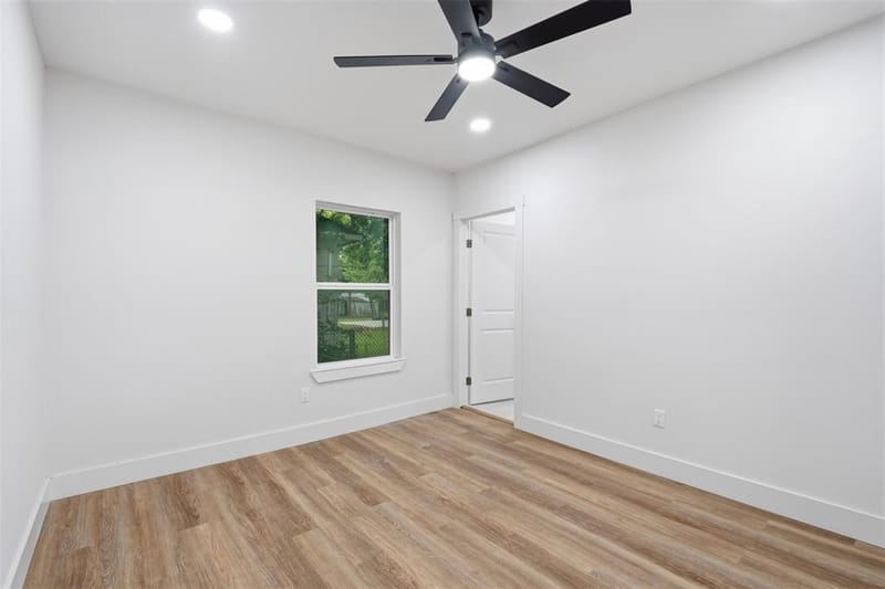 1413 N Wilhite Street, Cleburne TX 76031 - Photo 8