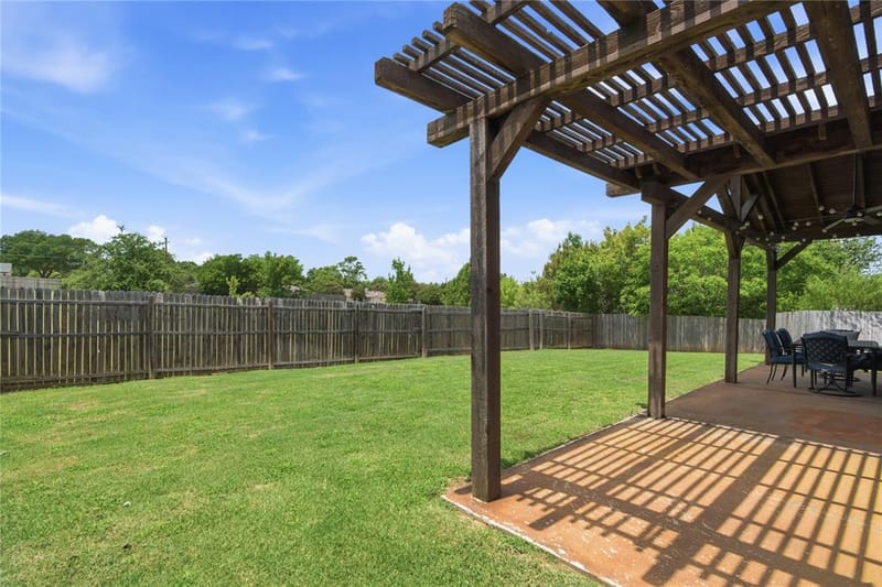 8 Tallwood Lane, Edgecliff Village TX 76134 - Photo 34