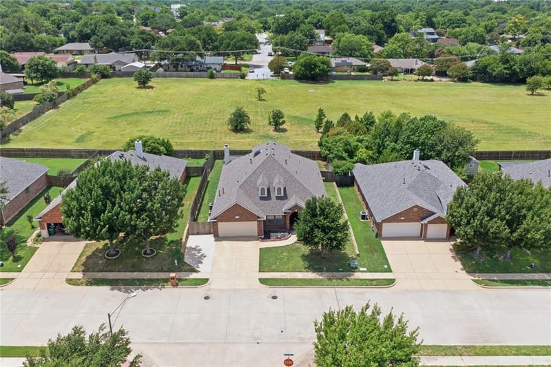 8 Tallwood Lane, Edgecliff Village TX 76134 - Photo 38