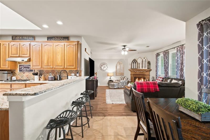 8 Tallwood Lane, Edgecliff Village TX 76134 - Photo 19