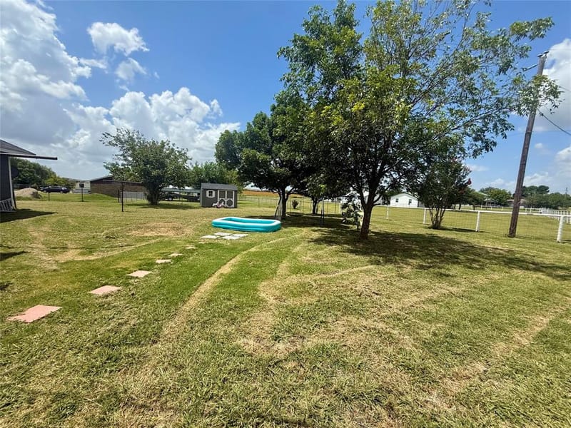 402 Lloyds Lane, Josephine TX 75189 - Photo 3