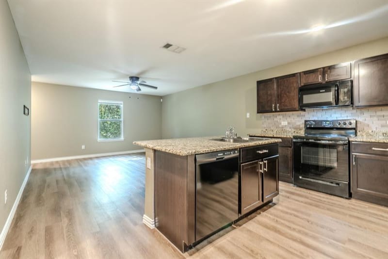 1312 Dawn Court, Pelican Bay TX 76020 - Photo 6