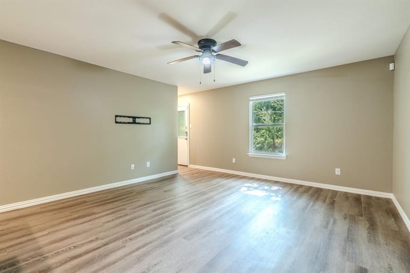 1312 Dawn Court, Pelican Bay TX 76020 - Photo 5