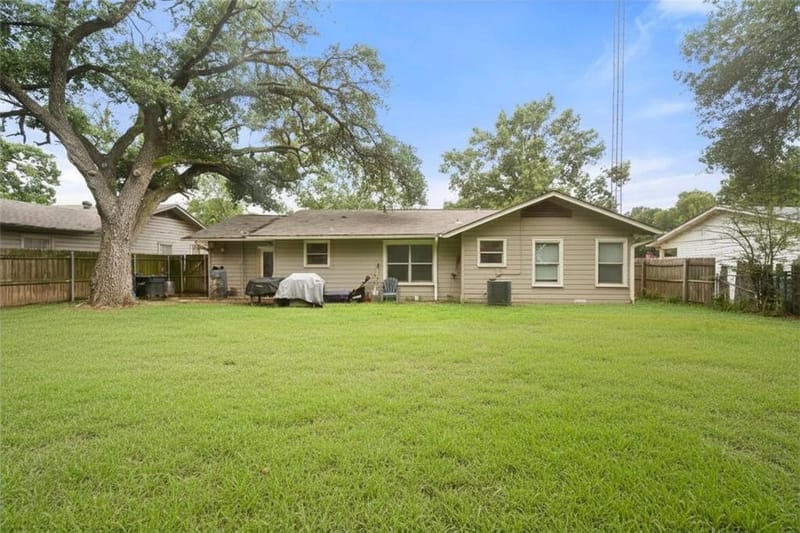 1437 Ficklin Avenue, Corsicana TX 75110 - Photo 24