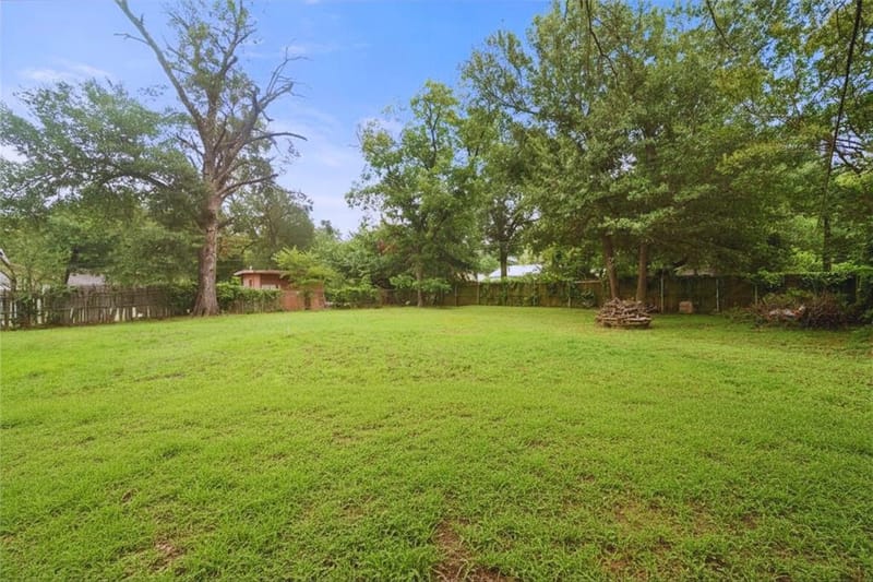 1437 Ficklin Avenue, Corsicana TX 75110 - Photo 25