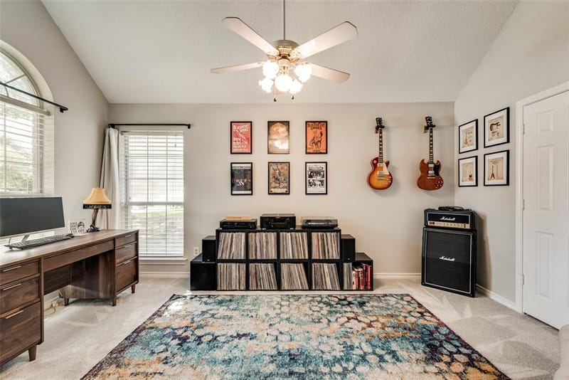 2124 Green Hill Drive, McKinney TX 75072 - Photo 17