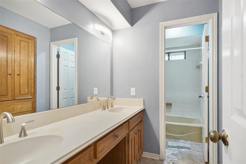 2833 S Country Club Road, Garland TX 75043 - Photo 22