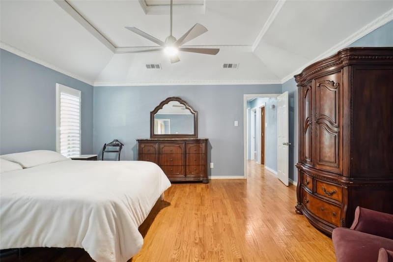 2833 S Country Club Road, Garland TX 75043 - Photo 15