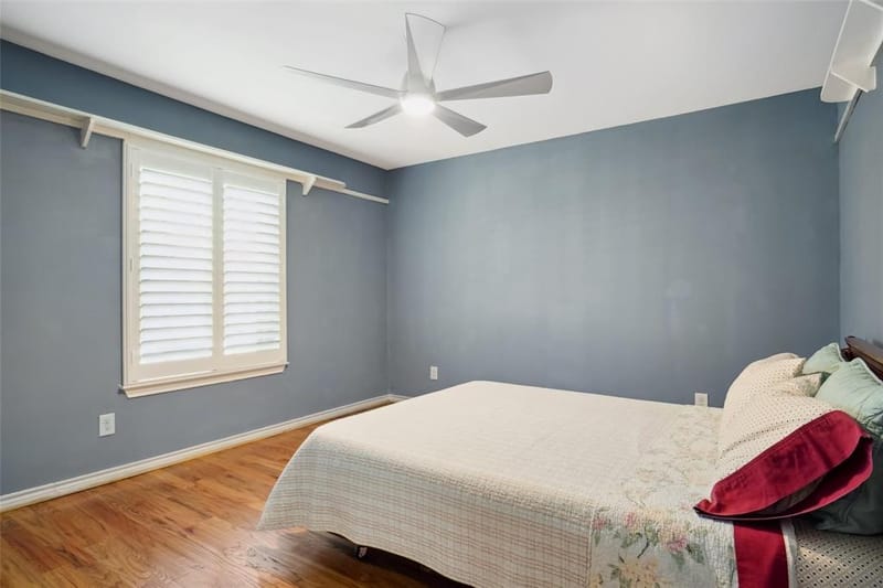 2833 S Country Club Road, Garland TX 75043 - Photo 21