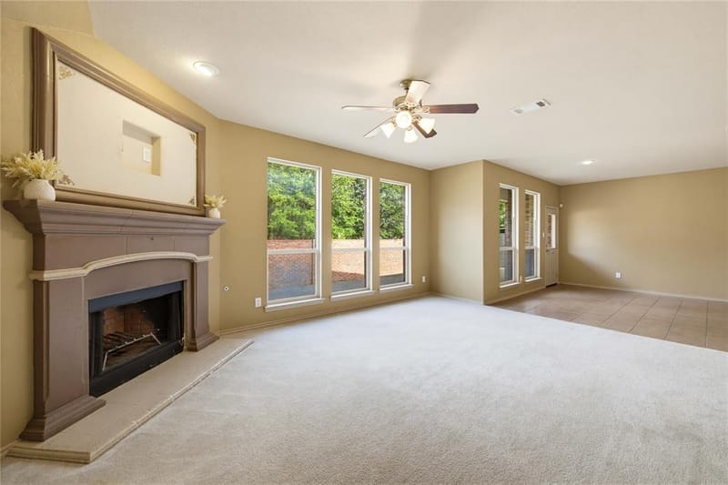 11 Beechcreek Drive, Edgecliff Village TX 76134 - Photo 2