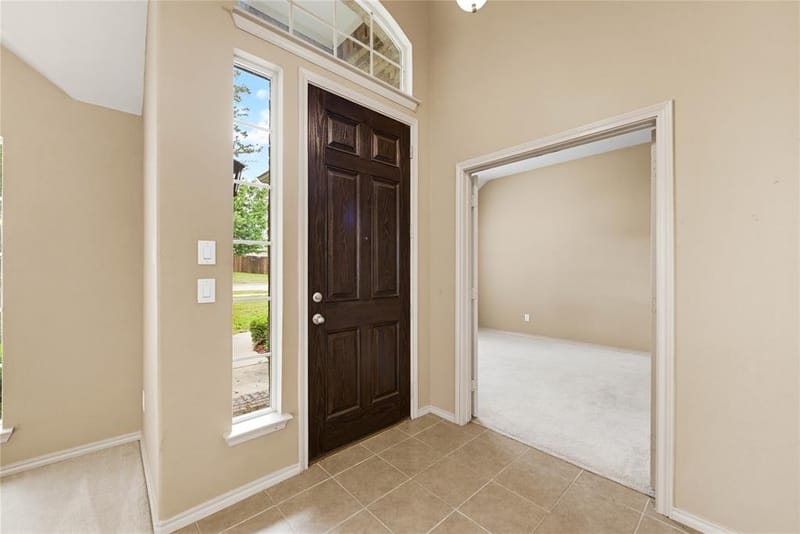 11 Beechcreek Drive, Edgecliff Village TX 76134 - Photo 6