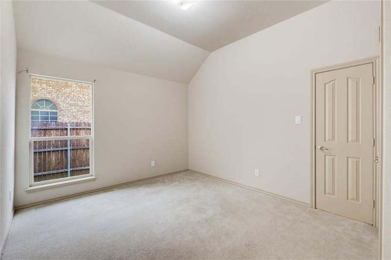 11 Beechcreek Drive, Edgecliff Village TX 76134 - Photo 26