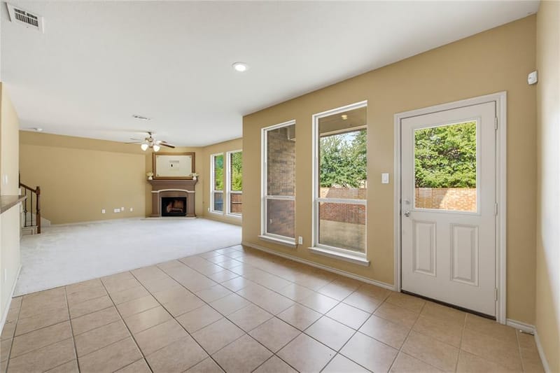 11 Beechcreek Drive, Edgecliff Village TX 76134 - Photo 18