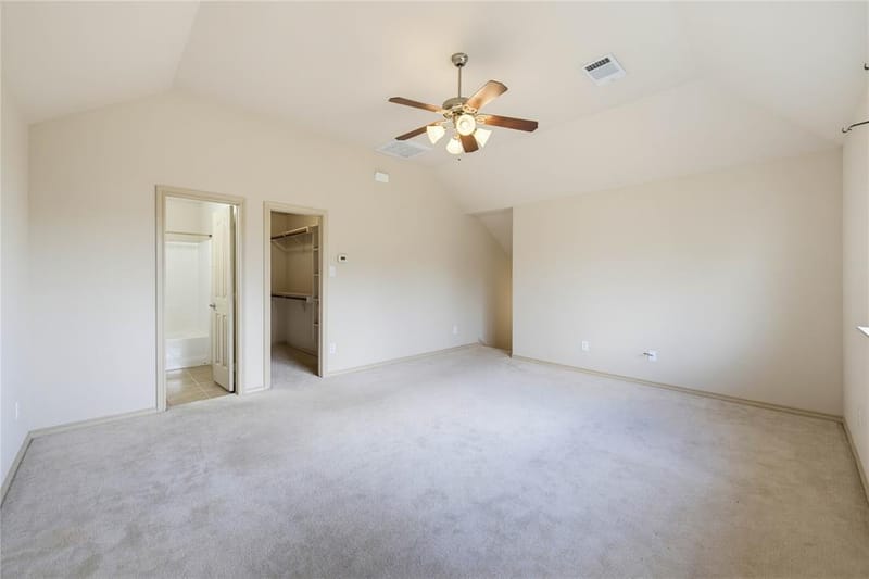 11 Beechcreek Drive, Edgecliff Village TX 76134 - Photo 11