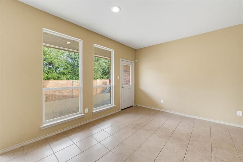 11 Beechcreek Drive, Edgecliff Village TX 76134 - Photo 19
