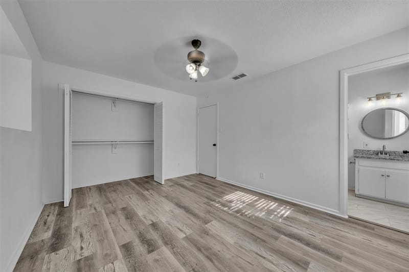 3407 NE 10th Street, Mineral Wells TX 76067 - Photo 9