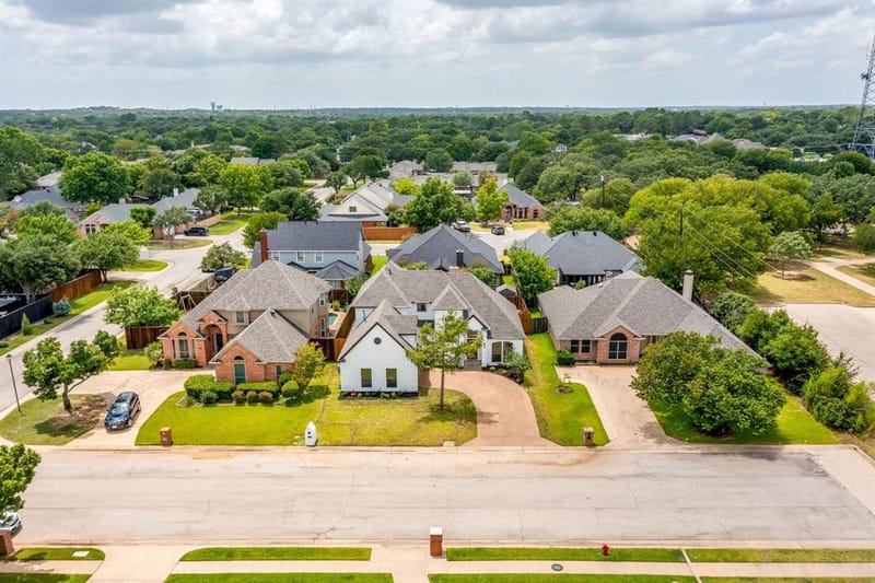5102 Shadowood Road, Colleyville TX 76034 - Photo 3