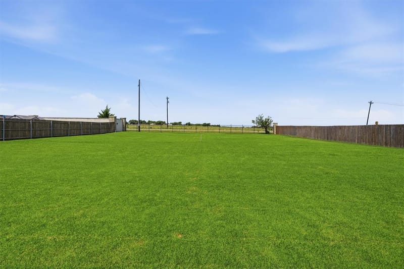 15005 Lost Wagon Street, Justin TX 76247 - Photo 26