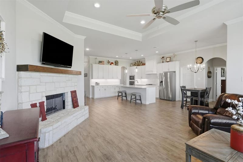 15005 Lost Wagon Street, Justin TX 76247 - Photo 8