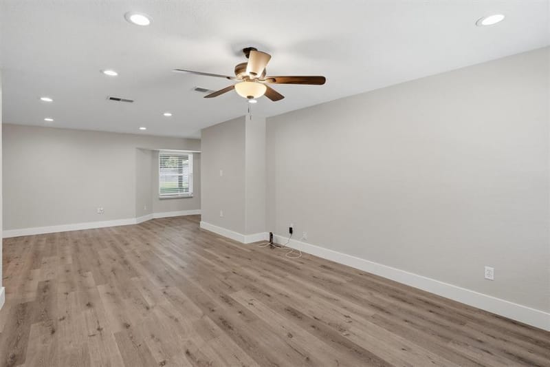 332 S Sealy Avenue, Justin TX 76247 - Photo 13