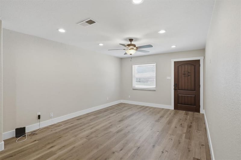 332 S Sealy Avenue, Justin TX 76247 - Photo 12