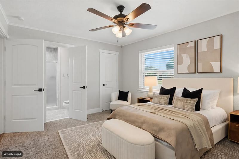 332 S Sealy Avenue, Justin TX 76247 - Photo 5