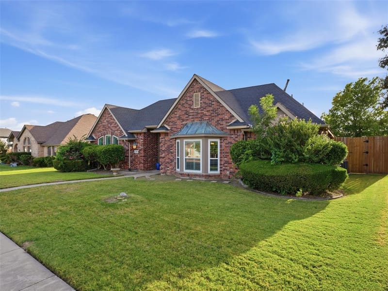 4011 Province Drive, Carrollton TX 75007 - Photo 4