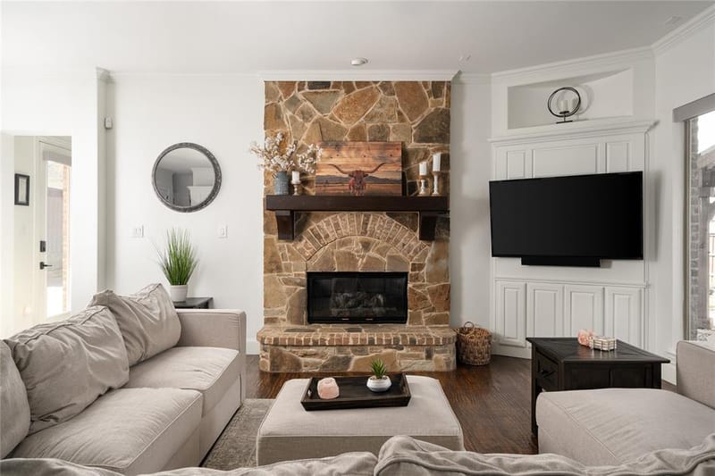 2312 Maidens Castle Drive, Lewisville TX 75056 - Photo 9