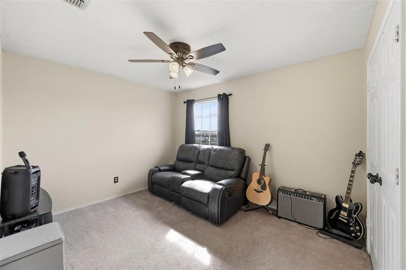 7000 Cadillac Boulevard, Arlington TX 76016 - Photo 21