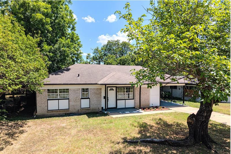 4608 Reed Street, Fort Worth TX 76119 - Photo 8