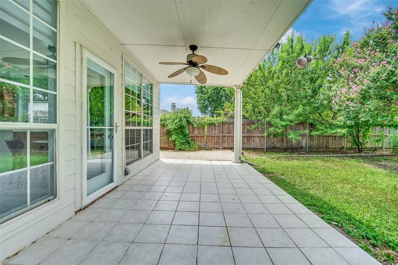 2241 Merritt Way, Arlington TX 76018 - Photo 32