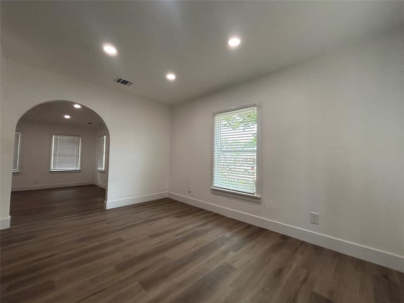 600 E Robert Street, Fort Worth TX 76104 - Photo 10