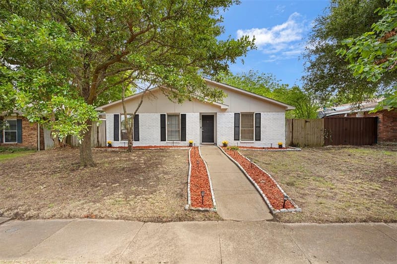 7334 Blue Sage Drive, Dallas TX 75249 - Photo 27