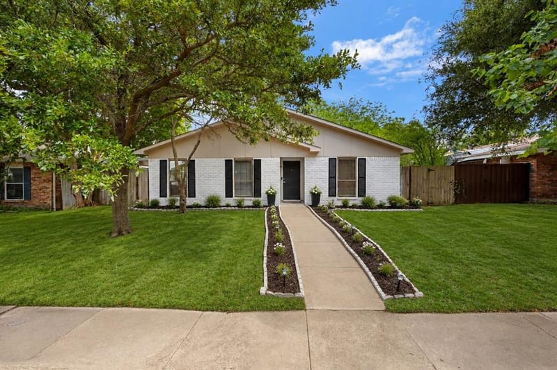 7334 Blue Sage Drive, Dallas TX 75249 - Photo 2