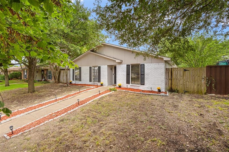 7334 Blue Sage Drive, Dallas TX 75249 - Photo 28