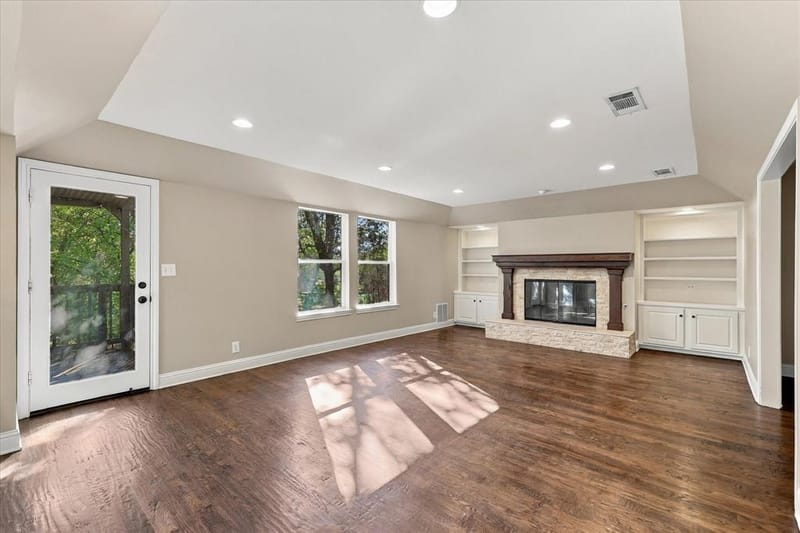 2930 Peninsula Drive, Grapevine TX 76051 - Photo 5
