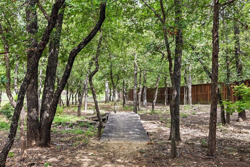 2930 Peninsula Drive, Grapevine TX 76051 - Photo 35