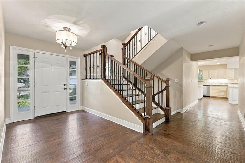 2930 Peninsula Drive, Grapevine TX 76051 - Photo 4