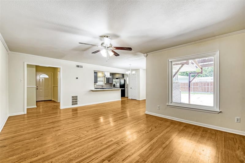 7053 Brooks Avenue, Richland Hills TX 76118 - Photo 7