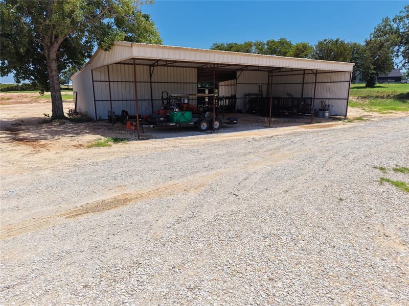 8900 Nix Road, Tolar TX 76476 - Photo 38